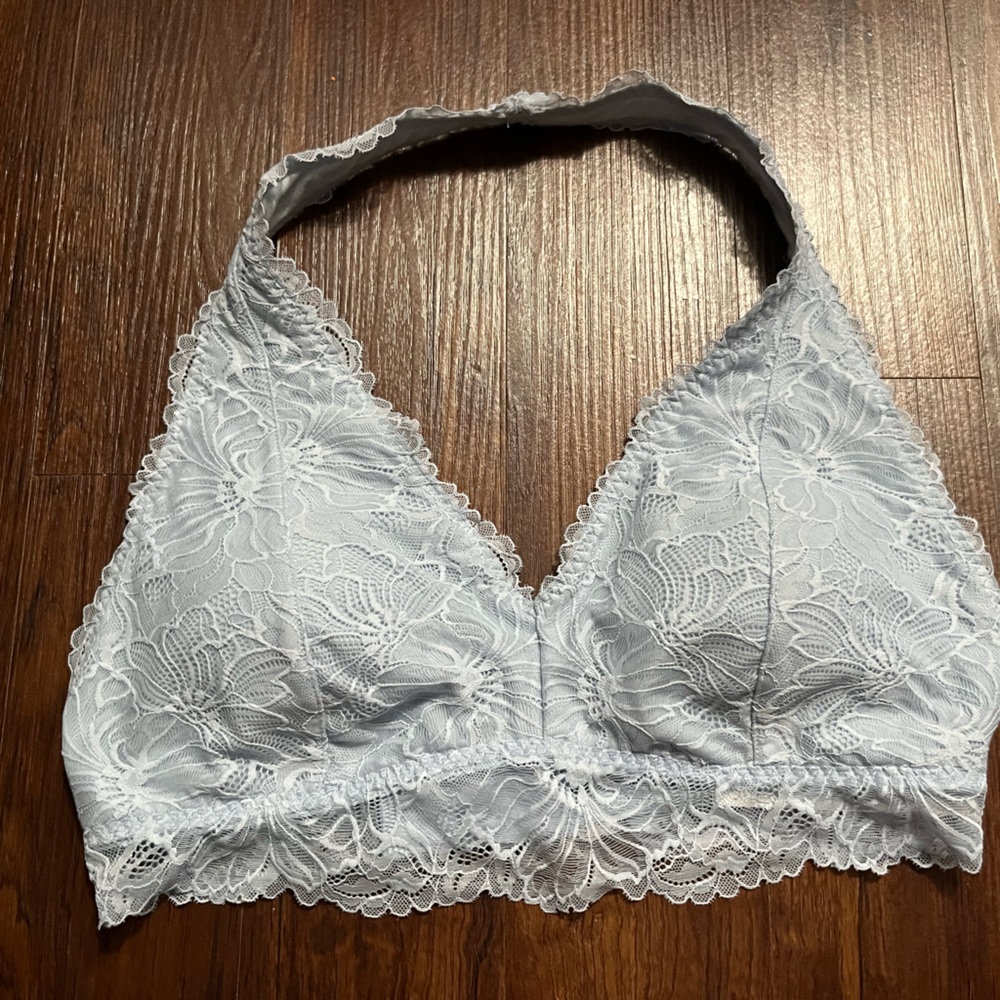 Never worn. Didn’t fit my daughter